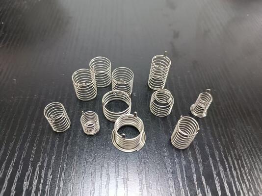Molla a pulsante tattile ad alta elasticità in acciaio inossidabile personalizzabile per elettronica