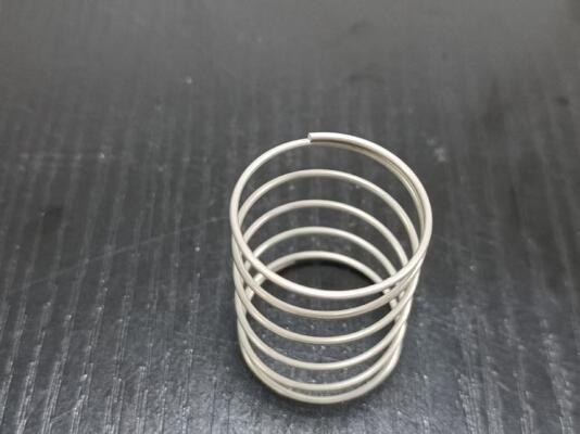 Buon prezzo Dimensioni personalizzate molla a bobina di compressione per macchine industria automobilistica aerospaziale in linea